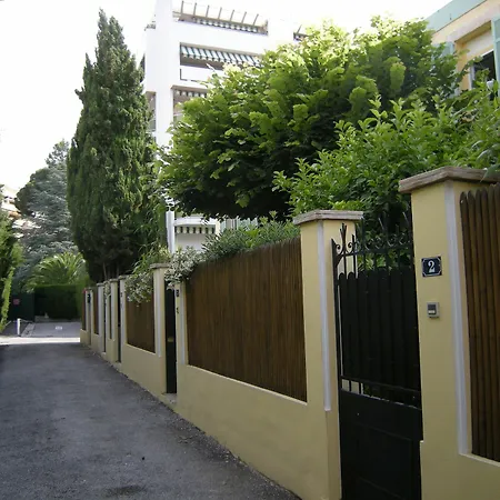 Croisette-oasis Apartman *